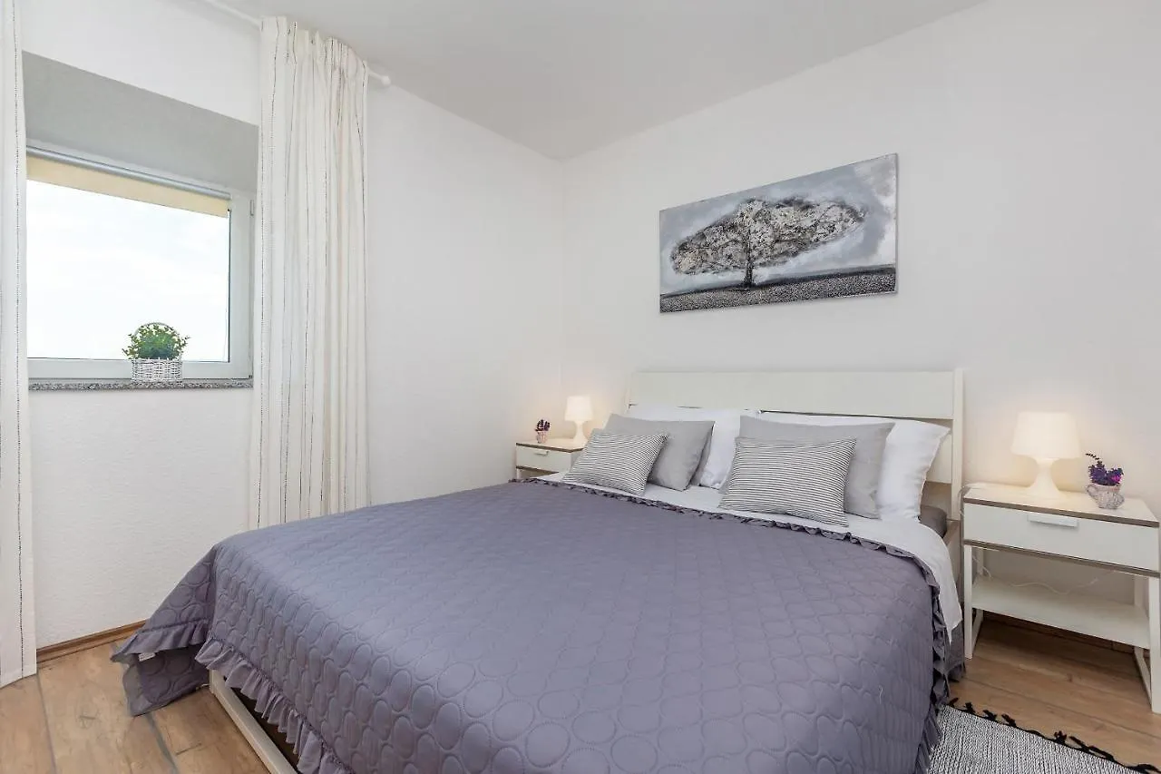 Holiday House Jele Vrh  Vrh (Krk)