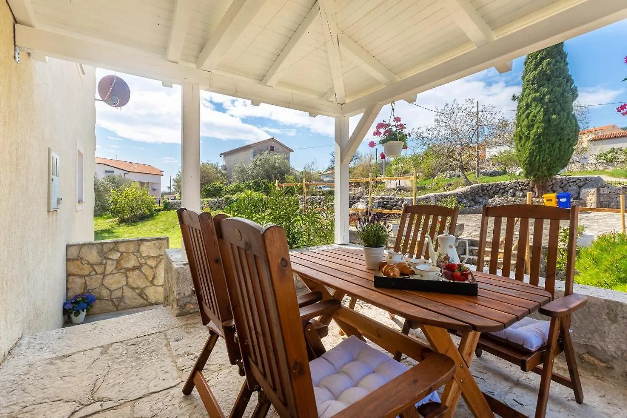 Holiday House Jele Vrh  Σπίτι διακοπών Vrh (Krk)